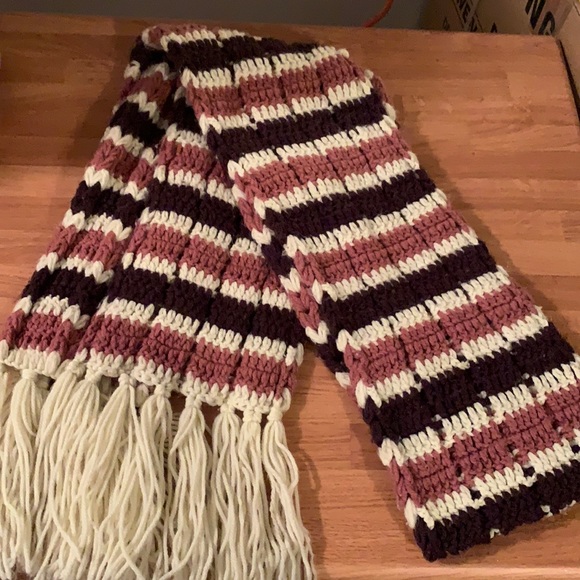 Cozy Purple Striped Chunky Scarf - Picture 2 of 4